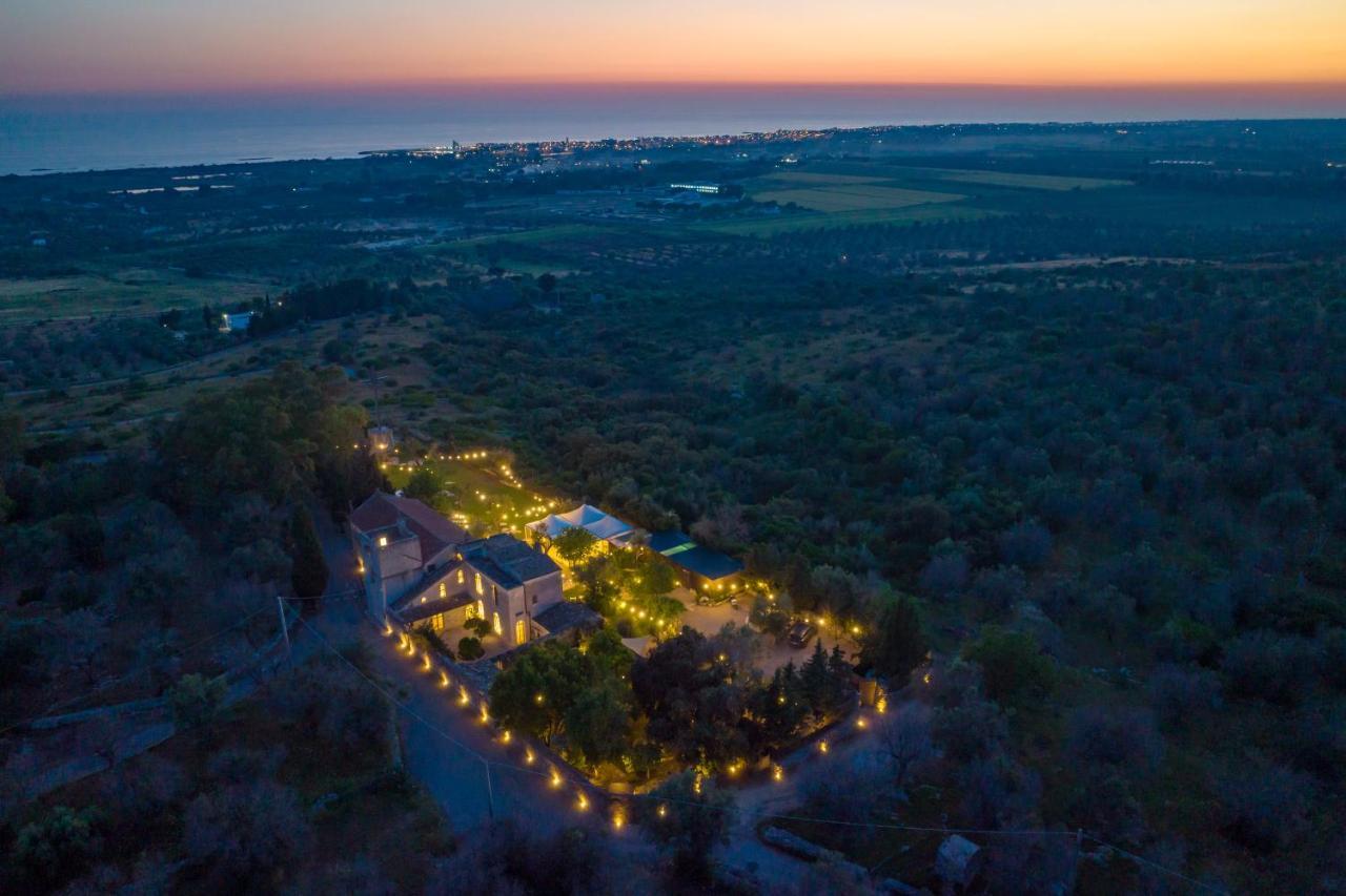 Badia Del Casale Bed & Breakfast Удженто Екстериор снимка