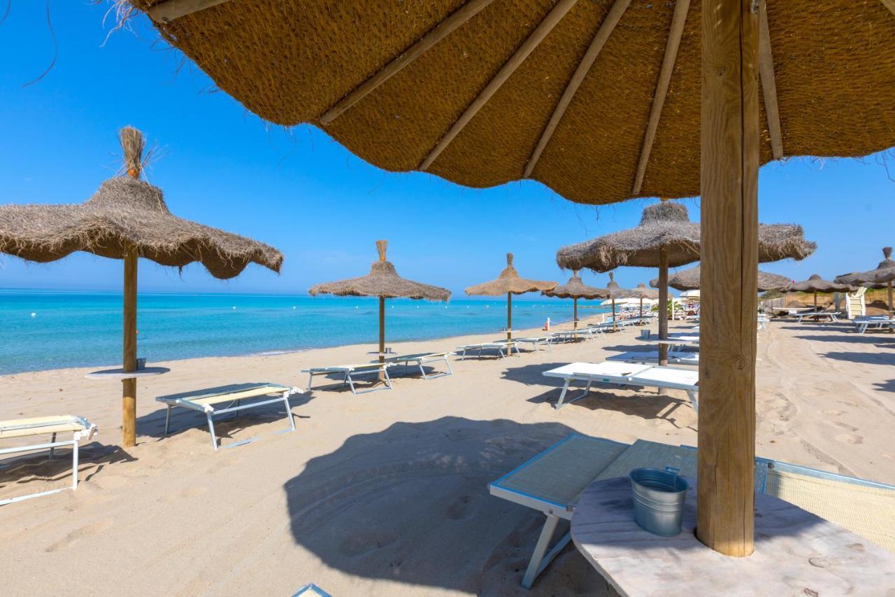 Badia Del Casale Bed & Breakfast Удженто Екстериор снимка